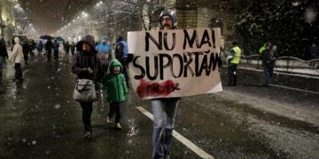 EDITORIAL: Nouă generație, e vai de România noastră