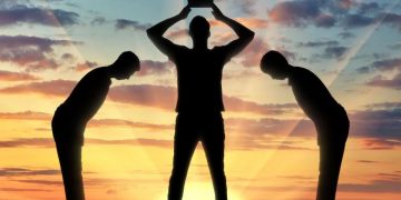 Slugărnicia ineptului de la Interne