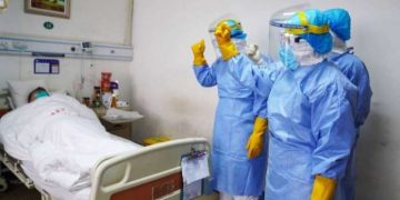 Încă şase persoane infectate cu noul coronavirus au murit; totalul deceselor a ajuns la 717