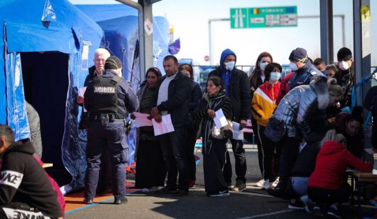 În plină pandemie, peste 23.000 de persoane, români şi străini, au intrat în ţară într-o singură zi