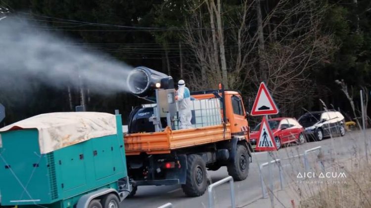 Tun de zăpadă transformat în instalaţie de împrăștiat dezinfectant