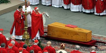 8 aprilie – 15 ani de la funeraliile Papei Ioan Paul al II-lea