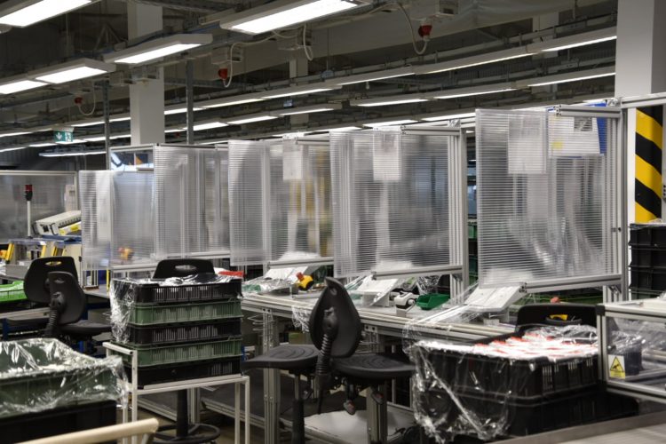 Președintele CJ Maramureș, Gabriel Zetea a efectuat o vizită de lucru la Eaton Fărcașa. Producția va fi reluată, parțial, marți