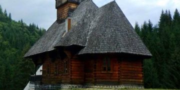 Sfinţii Mari Împăraţi şi întocmai cu Apostolii Constantin şi mama sa Elena, prăznuiți la Mănăstirea Budești