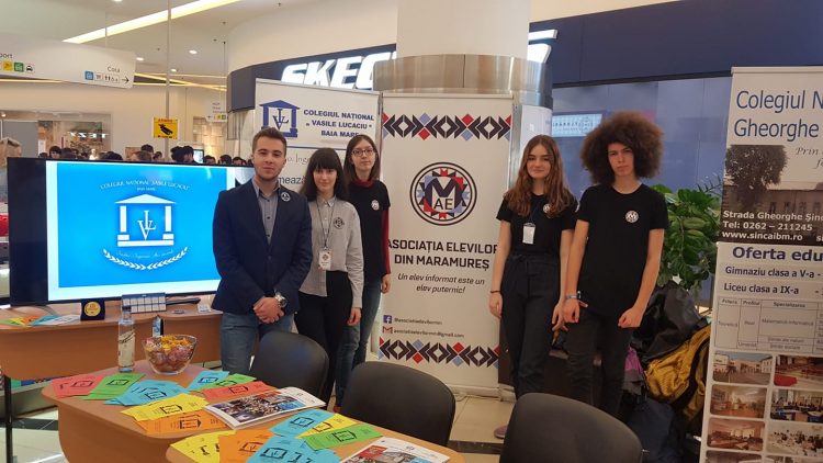 Când elevii sunt uitați de autorități, își fac singuri dreptate!