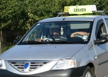 Activitatea de examinare practică pentru obținerea permisului de conducere, reluată din data de 2 iunie