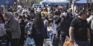 Este fără precedent: Maramureșenii obligați să poarte mască și pe stradă