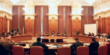 Ședință de urgență a Comisiei Juridice, după ce deputații au greșit legea privind starea de alertă