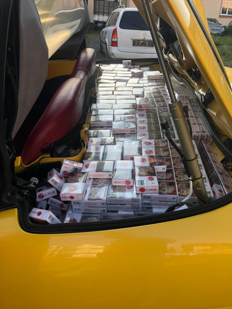 Cinci percheziţii domiciliare la contrabandiştii din Baia Mare