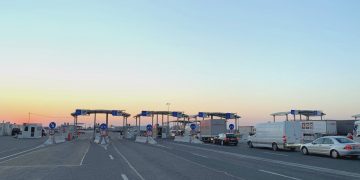 Zece puncte de trecere a frontierei deschise la graniţa româno-ungară