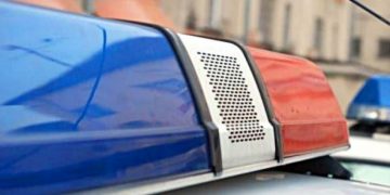 Accident rutier produs la Rona de Sus. A intrat cu maşina într-un podeţ