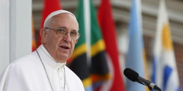 Papa Francisc: Pandemia nu este o scuză pentru exploatarea lucrătorilor