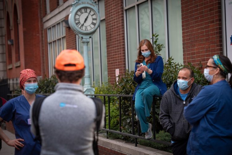 Primul stat care anulează cursurile pentru semestrul din toamnă şi se pregăteşte să extindă măsurile de izolare cu încă trei luni