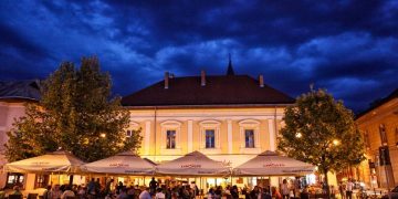 Terasele se redeschid din 15 mai, cu condiţia respectării măsurilor de igienă și distanțare socială