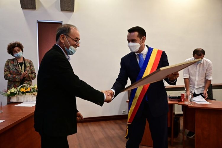 Petre Mitru, distins cu titlul de cetățean de onoare al municipiului Baia Mare