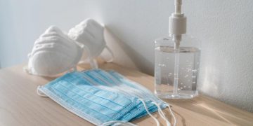 Trei persoane au murit și una a orbit permanent după ce au băut dezinfectant de mâini