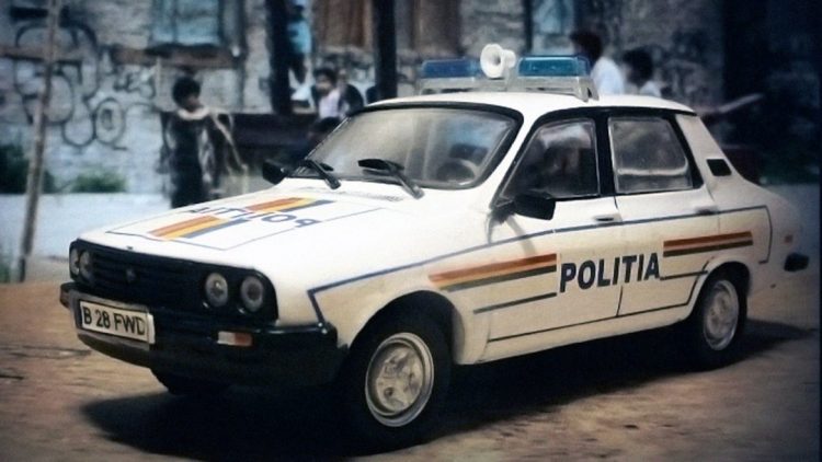 Poliţia Română cumpără peste 6.700 de maşini de la Dacia