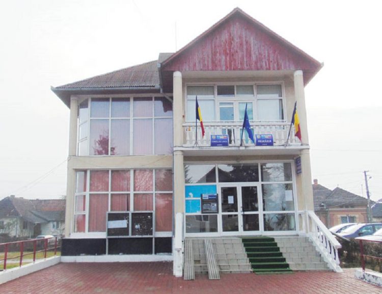 Primăria Ulmeni la un pas de faliment. Ajutorul în valoare de 500.000 de lei vine de la Zetea și Consiliul Județean