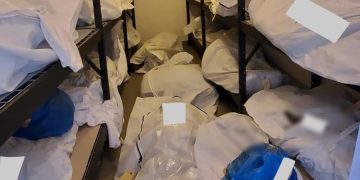 Avertisment Fake News: Știrea despre TIR-ul plin cu sute de cadavre ale bolnavilor de COVID este FALSĂ!