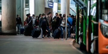 Germania va ridica restricțiile impuse lucrătorilor sezonieri din agricultură