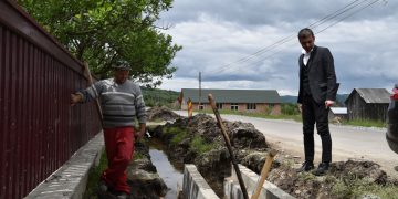 Lucrările pe Valea Izei avansează în mod alert și în comuna Ieud