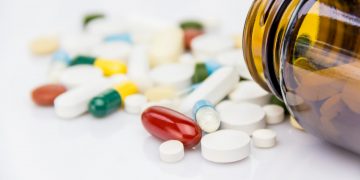 MAE: Japonia a donat României medicamente pentru un test legat de tratamentul contra COVID-19