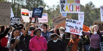 Proteste de amploare în mai multe orașe europene, după moartea lui George Floyd