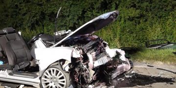 Mașinile cu volan pe dreapta, pericol pentru siguranța rutieră. Accidente cu astfel de autoturisme implicate