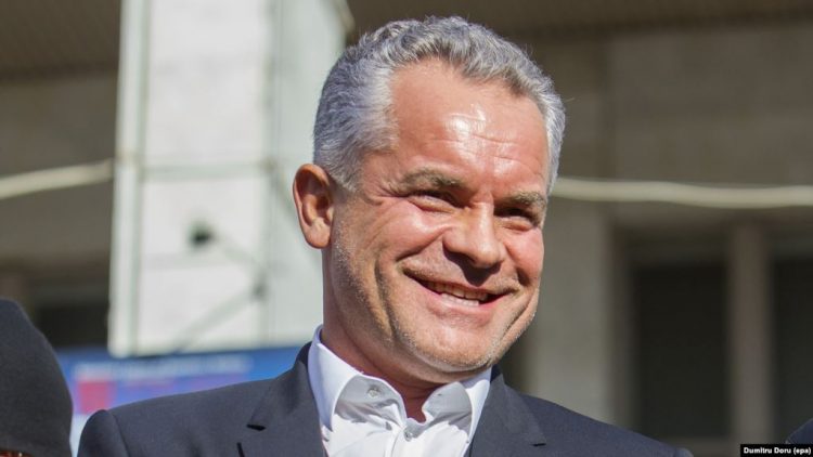 Interpolul a refuzat să-l dea în căutare internațională pe Vladimir Plahotniuc