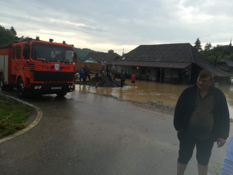 Galerie FOTO cu dezastru de la Săliștea de Sus