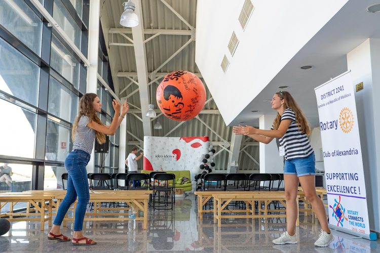 Pavel Bartoș, Sânziana Tarța și Daniel Dragomir ajung la Baia Mare