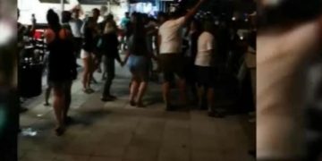 REVOLTĂTOR la Eforie Nord! Horă de zeci de minute în fața unei terase