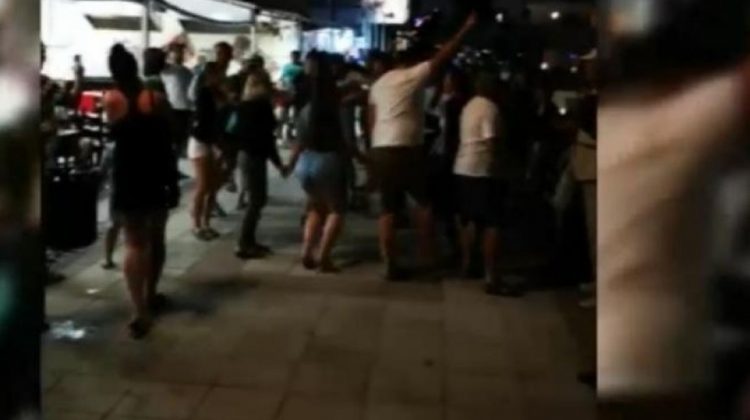 REVOLTĂTOR la Eforie Nord! Horă de zeci de minute în fața unei terase