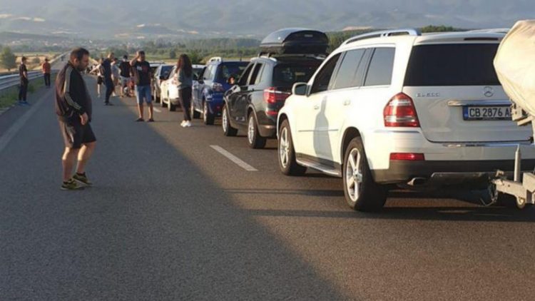 Grecia schimbă din nou regulile. turiștii care intră în țară pe la vama Kulata-Promachonas vor fi testaţi