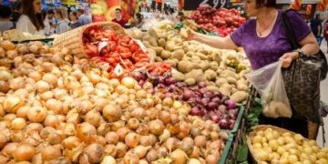 Şoc pentru români din septembrie! Preţurile alimentelor explodează