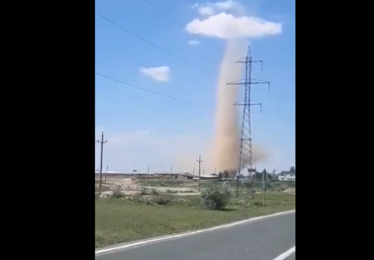 Tornadă în România. VIDEO