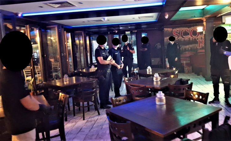 A fost extinsă lista judeţelor în care se instituie restricţii orare de funcţionare pentru operatorii economici