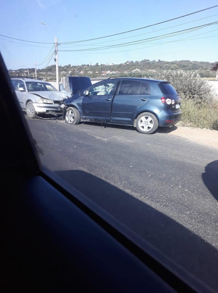Trafic blocat în Tămaia. Ziua accidentelor în Maramureș