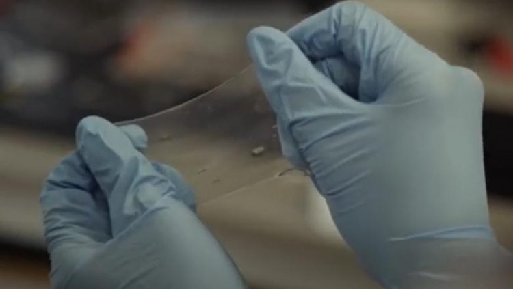 A fost creată pielea artificială care simte. Cercetătorii s-au uitat la Star Wars și au copiat ideea din film