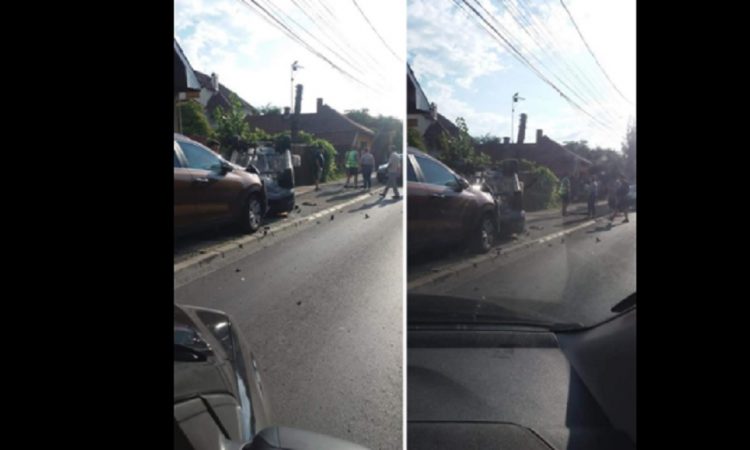 Grav accident pe str. Progresului. O maşină s-a răsturnat cu roţile în sus – foto