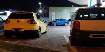 Despre oameni: Brancardier cu apucători de meltean. Era să moară un om pentru inconștiența lui