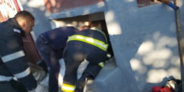 Bărbat căzut în puţ la Groşii Băii. Intervin echipaje de salvare – foto