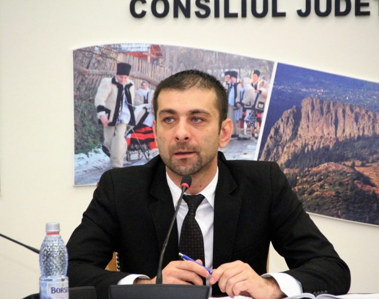 Gabriel Zetea: ”Am depus pentru finanțare, pe fonduri europene, proiecte pentru reabilitarea altor peste 100 de kilometri de drum județean”