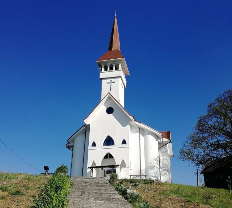 Hramul Mănăstirii greco-catolice din Băseşti