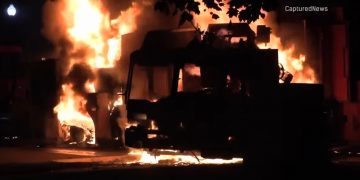 Proteste violente şi stare de urgență în SUA după împușcarea unui bărbat de culoare