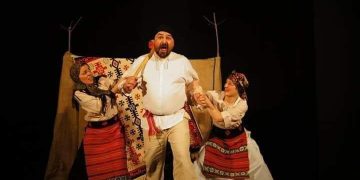 Spectacol de teatru pentru copii, desfășurat la Casa din Vale Breb