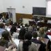 Studenții cer taxe mai mici. Universităţile spun că tocmai sistemul hibrid de învăţare creşte costurile