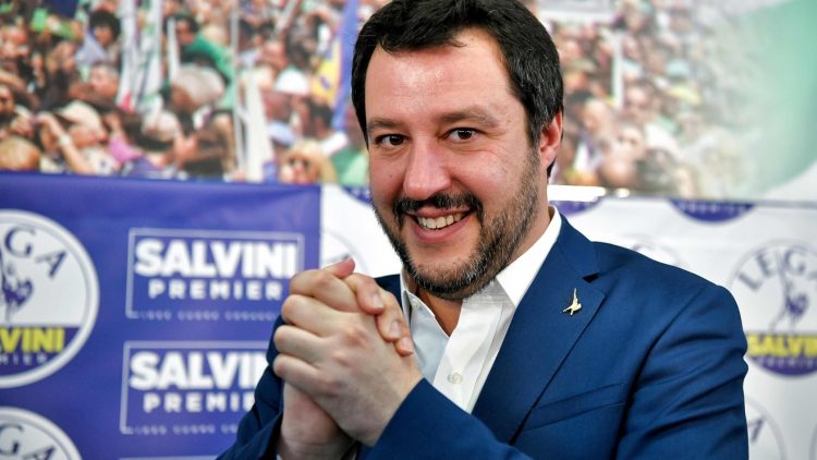 Salvini acuză: Italia riscă „să moară de indecizie”. Guvernul a transformat-o „într-o colonie chineză”