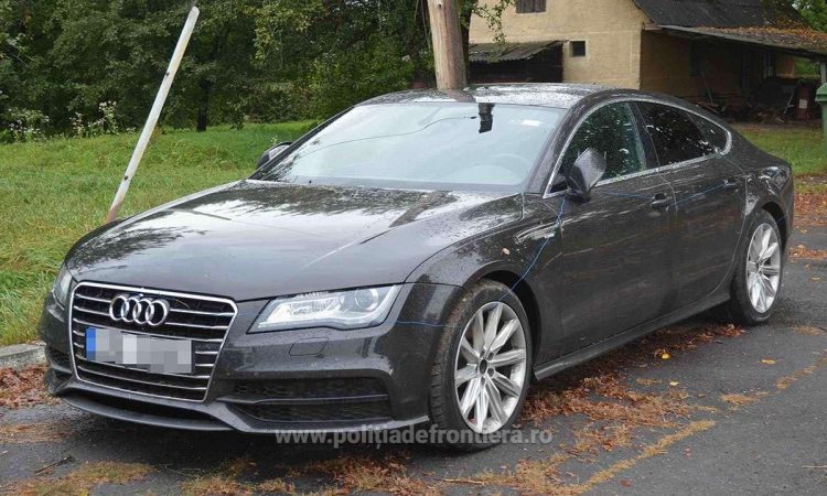 Autoturism de 25.000 de euro căutat de autoritățile din Slovacia, descoperit de poliţiştii de frontieră
