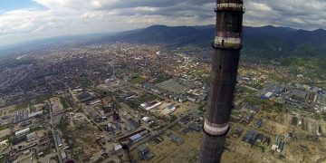 Veste bună pentru băimăreni: Vârsta standard de pensionare, redusă cu 2 ani pentru locuitorii unor zone afectate de poluarea remanentă